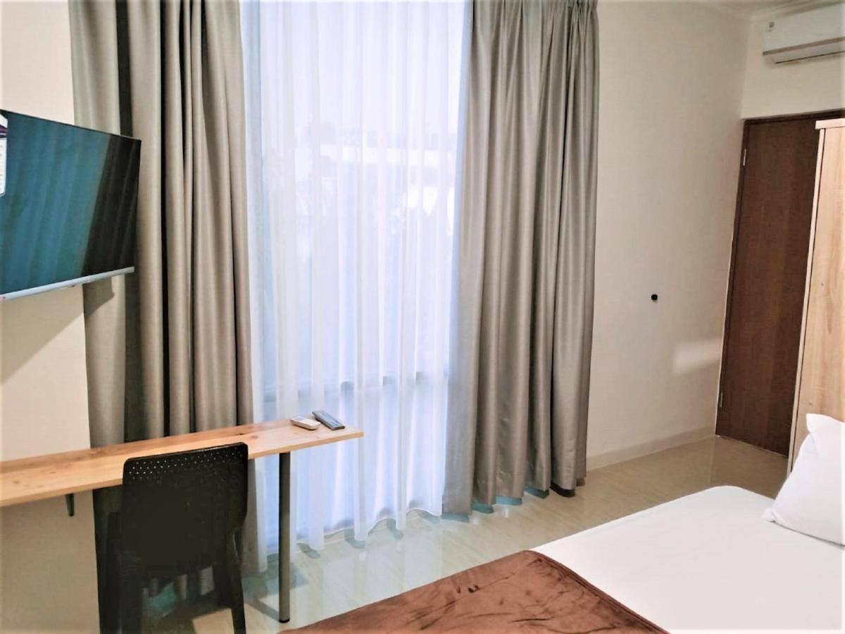 Nyenyak Mrt Lebak Bulus Simatupang Hotel Jakarta Kültér fotó